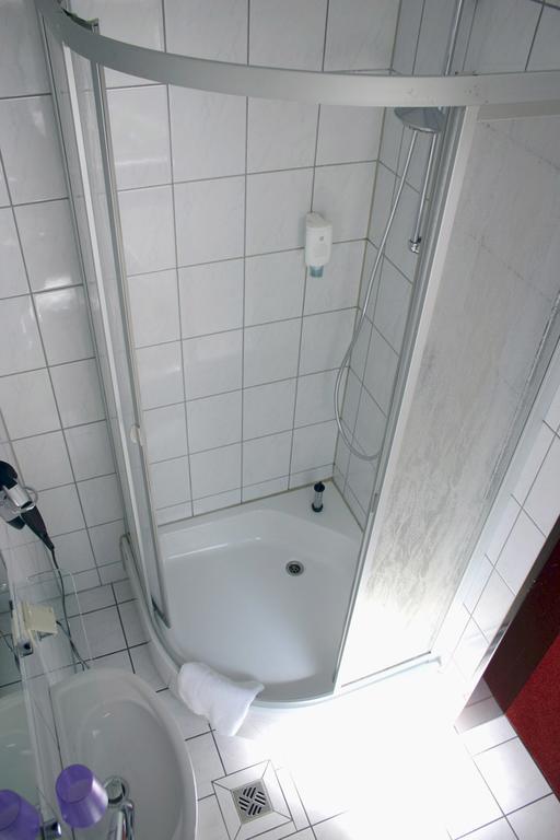 Haus Am Eberbach Hotel Stadtoldendorf Bilik gambar