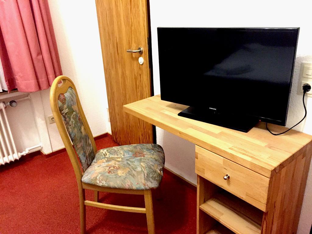 Haus Am Eberbach Hotel Stadtoldendorf Bilik gambar
